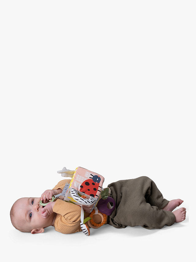 Cubo de Actividades diseño Jardin