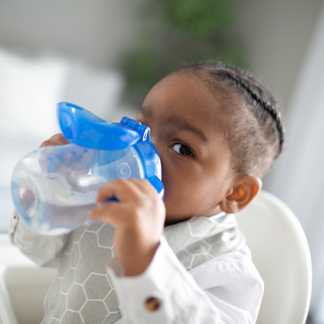 Vaso con asas y boquilla blanda 270ml 9M+