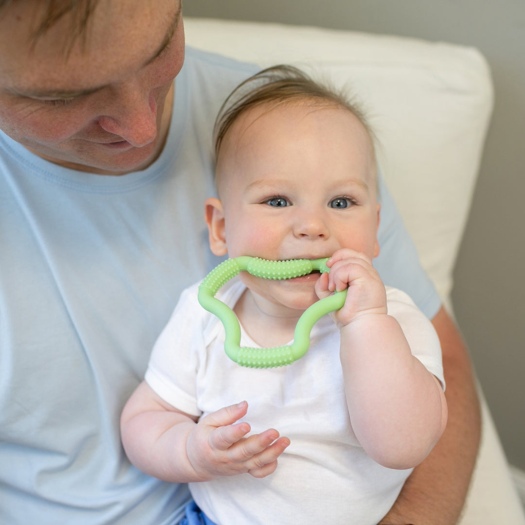 Mordedor flexible en forma de "A" 3M+ Verde