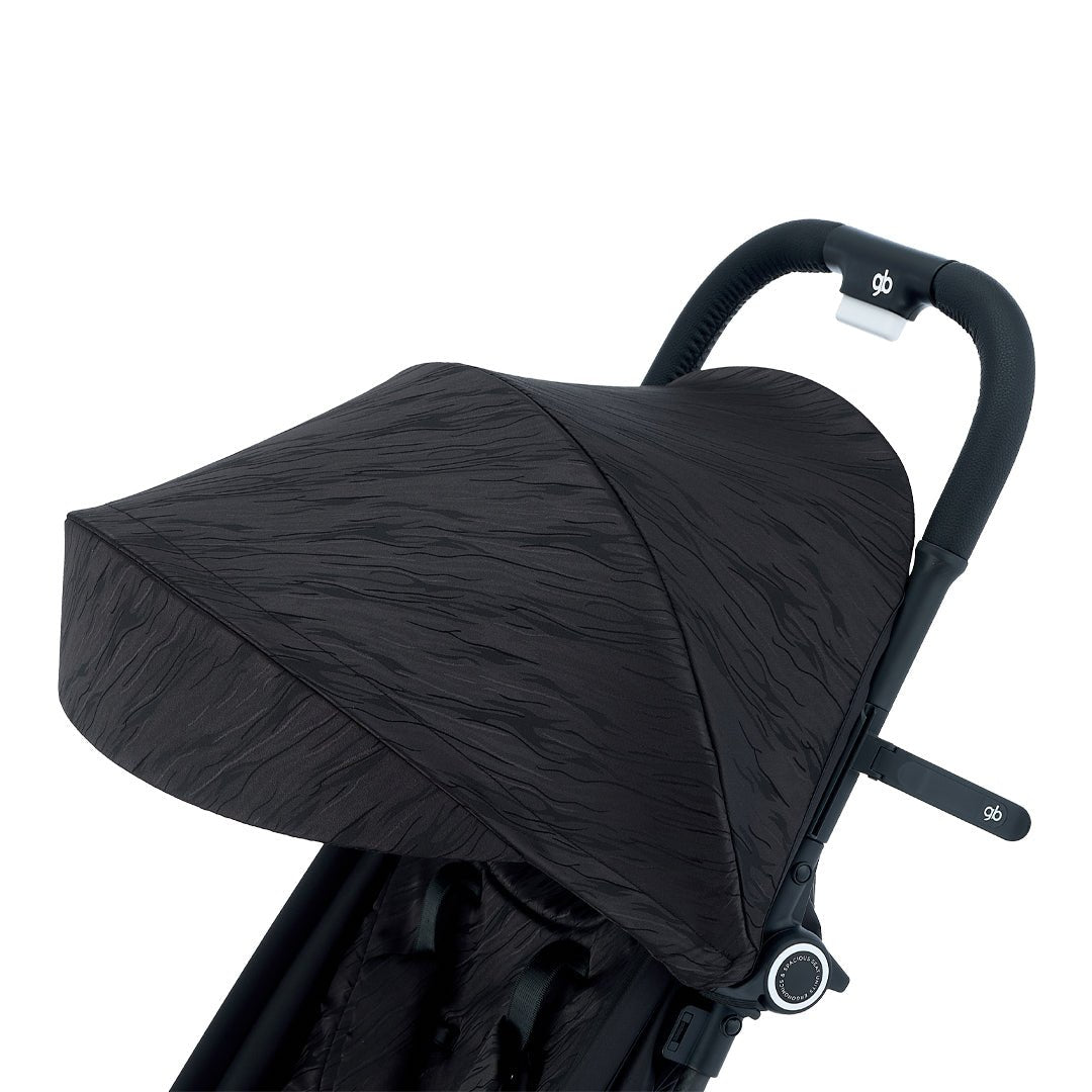 Coche de paseo Fyn Plus Fibra de Carbón - GB - Mini Nuts - Expertos en sillas de auto y coches de paseo