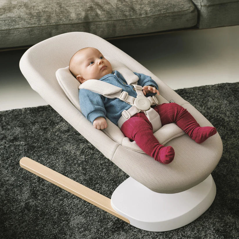 Silla Nido Mecedora Yoga - Light Sand | Stokke